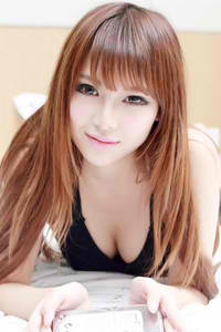 我们在黑夜中相拥短剧免费观看